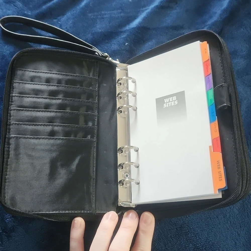 Vintage Black Wallet Planner with Wristlet